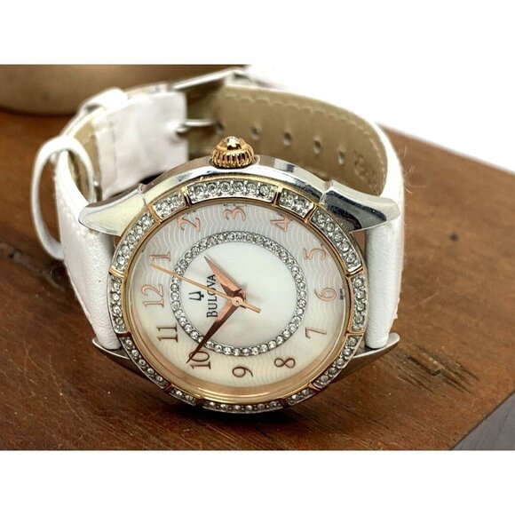 Bulova Women\'s Watch 98L182 Quartz Mother of Pearl Dial Gemmed White Lea… main image 6